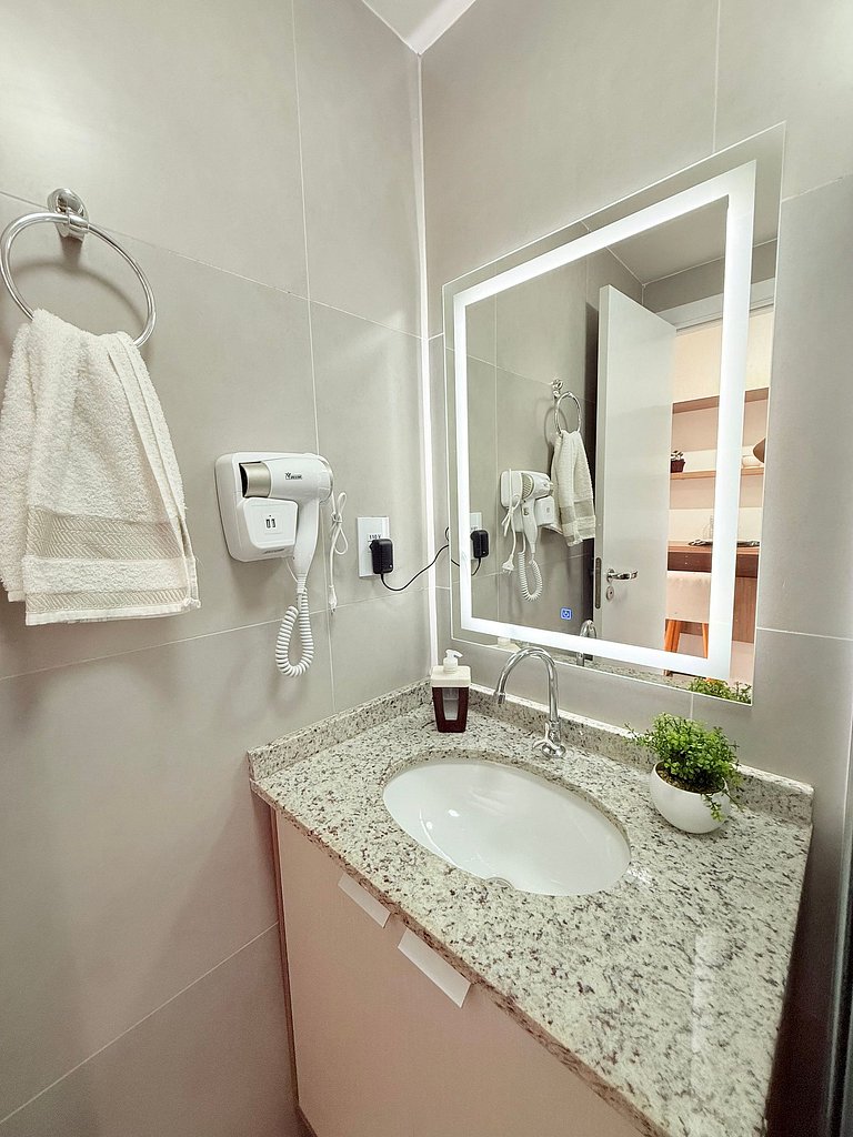 Ap charmoso e confortável a 300m da praia - CL317