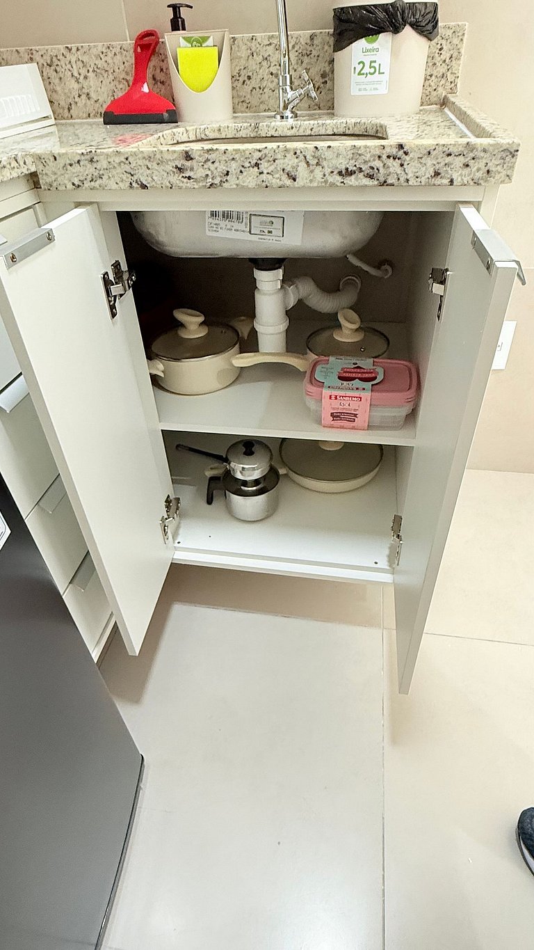 Refúgio prático e confortável próxima a praia 211