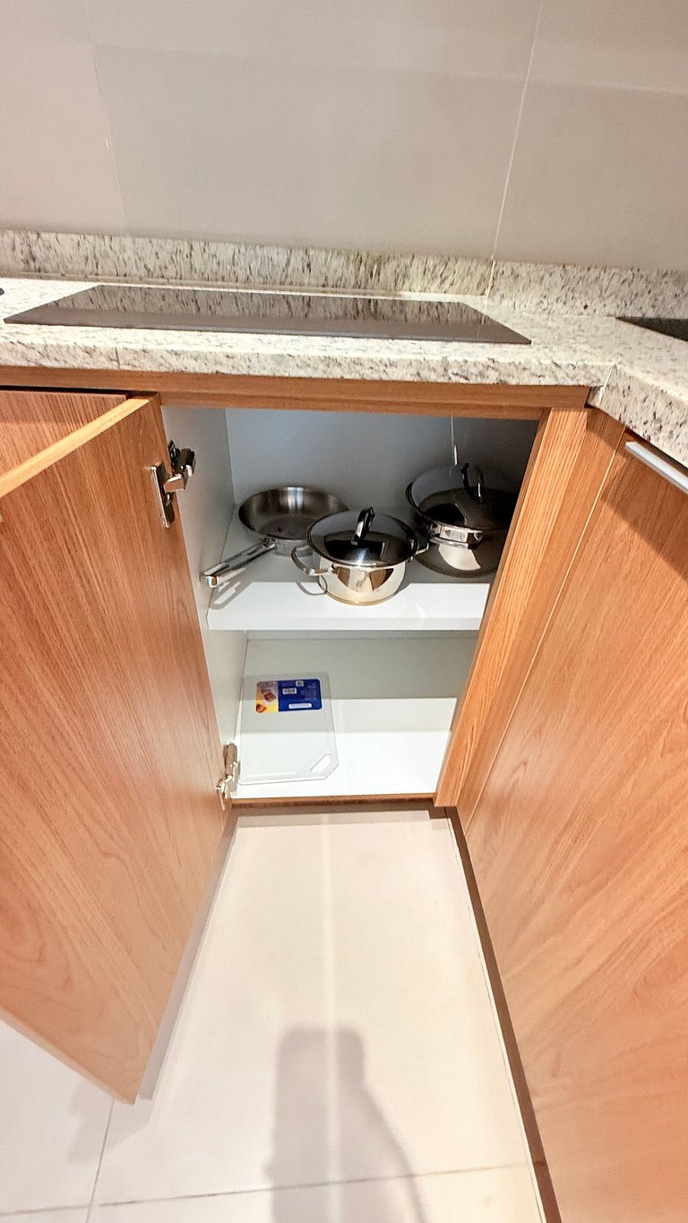 Apartamento elegante com vista para o mar - CL701