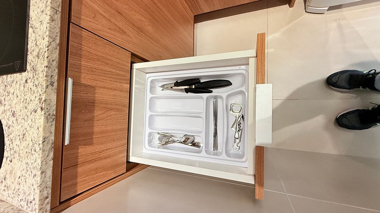 Apartamento elegante com vista para o mar - CL701