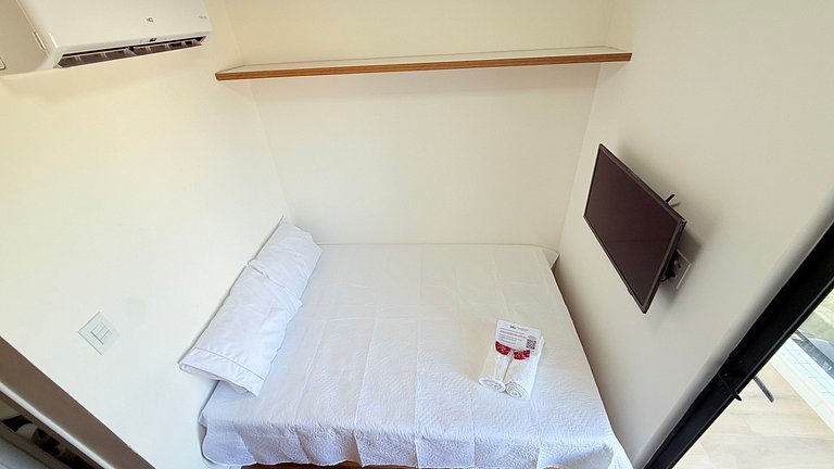 Estudio hermoso y acogedor con vista al mar - CL409