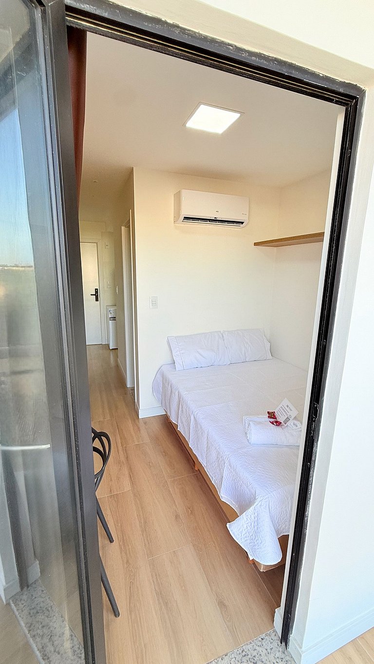 Estudio hermoso y acogedor con vista al mar - CL409