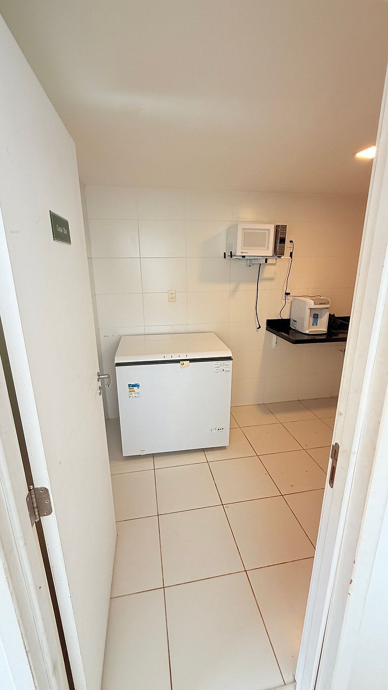 Apartamento 1 Quarto com Varanda no Atlântico Porto Residenc