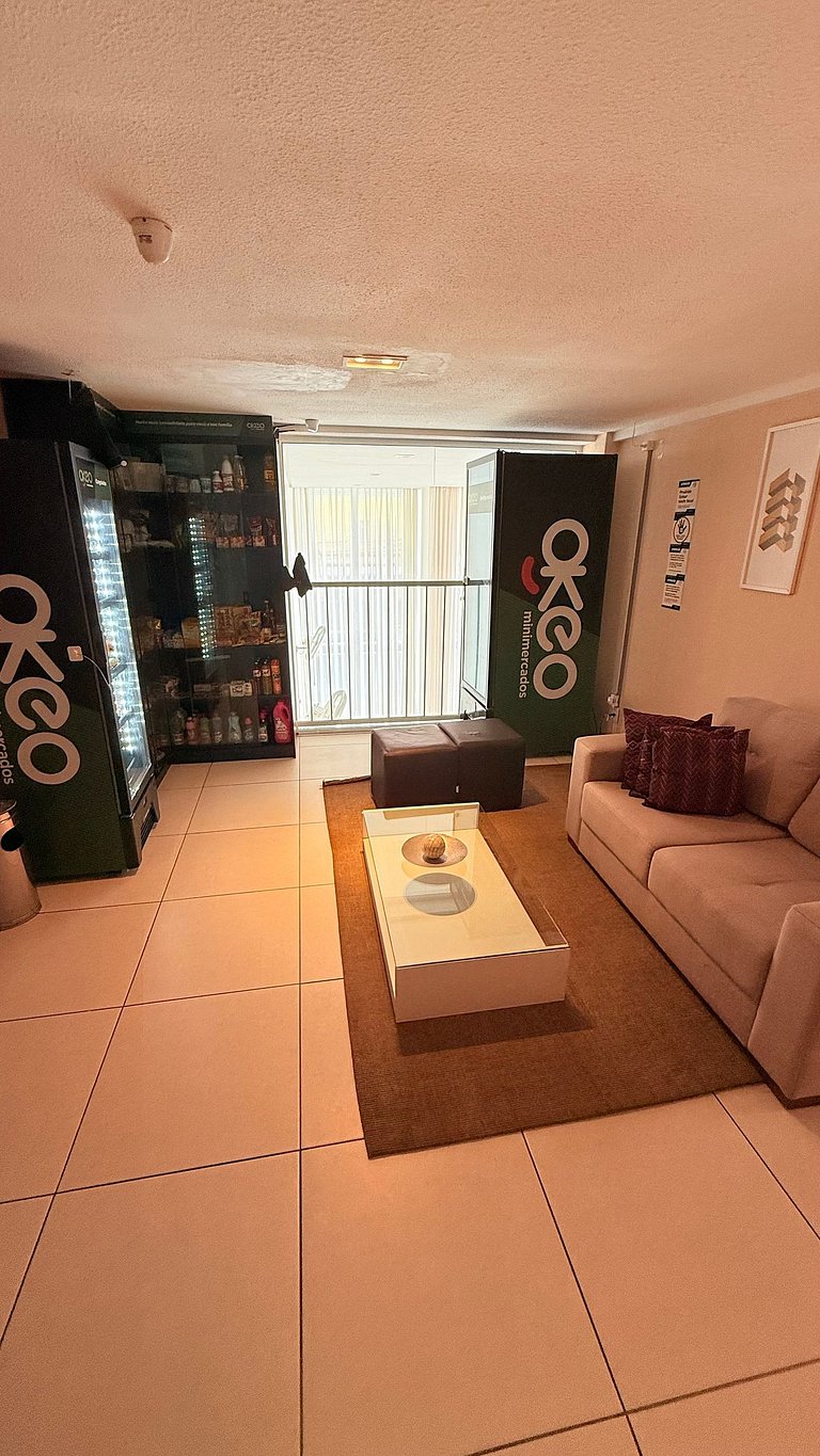 Apartamento 1 Quarto com Varanda no Atlântico Porto Residenc