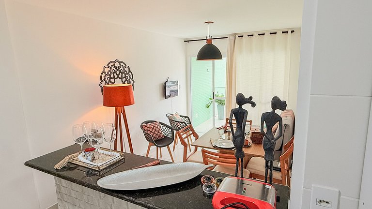 Apartamento 1 Quarto com Varanda no Atlântico Porto Residenc