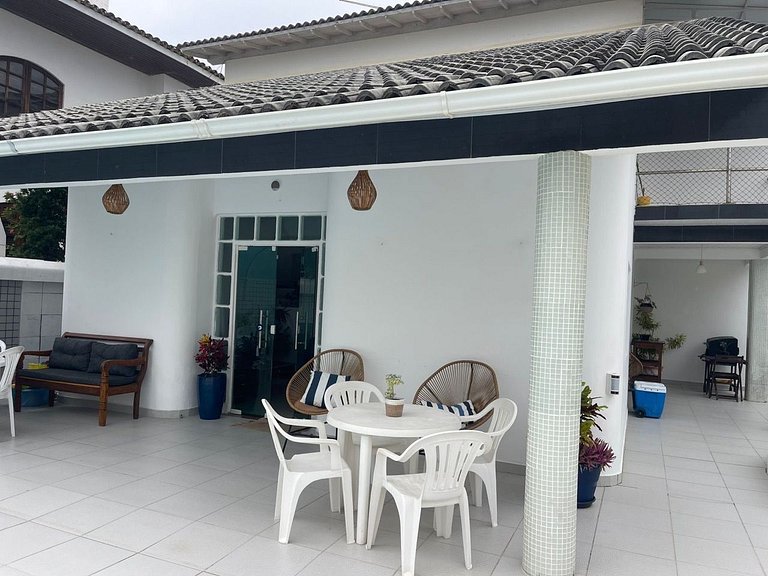 Casa completa con piscina en Vilas do Atlântico