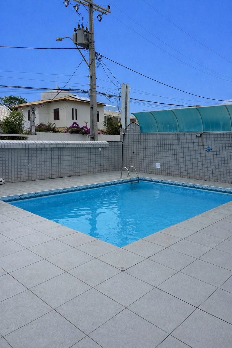 Casa completa com piscina em Vilas do Atlântico