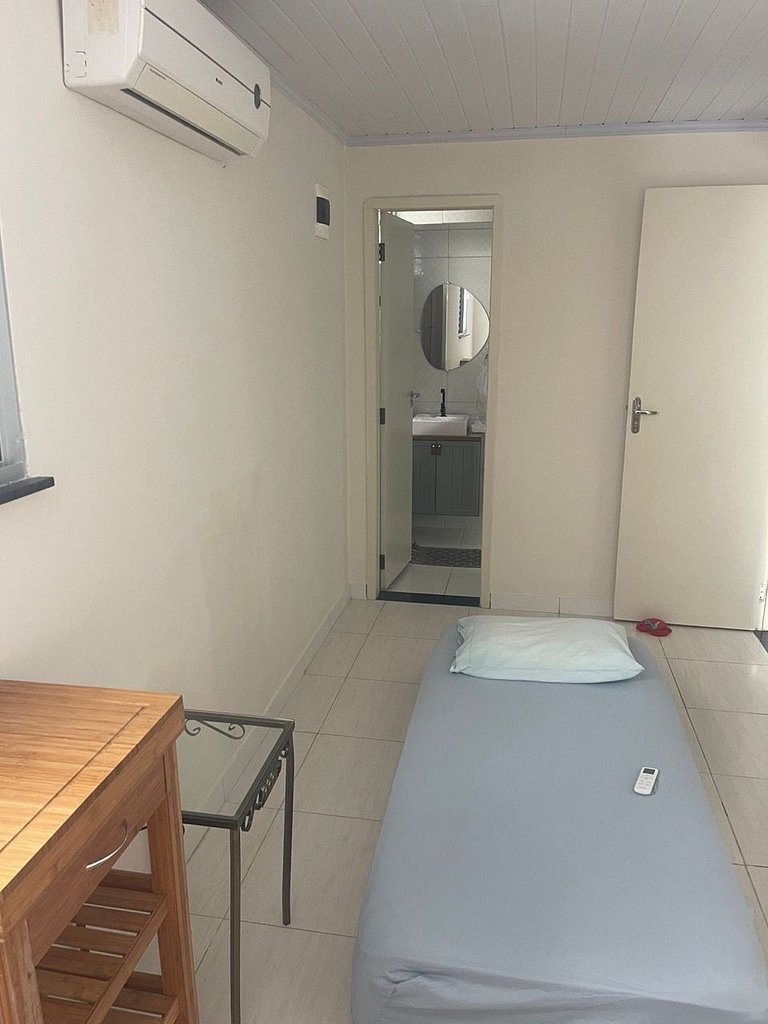 Casa completa com piscina em Vilas do Atlântico