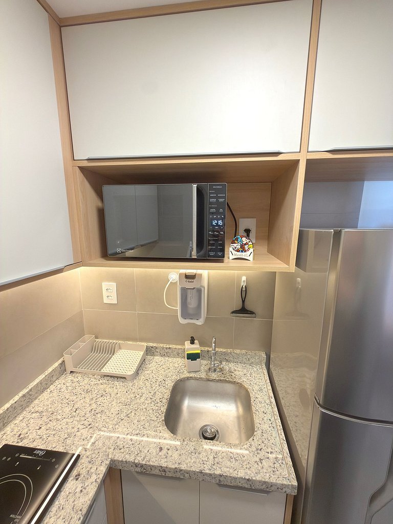 Hermoso y Moderno Estudio con Vista al Mar - CL615