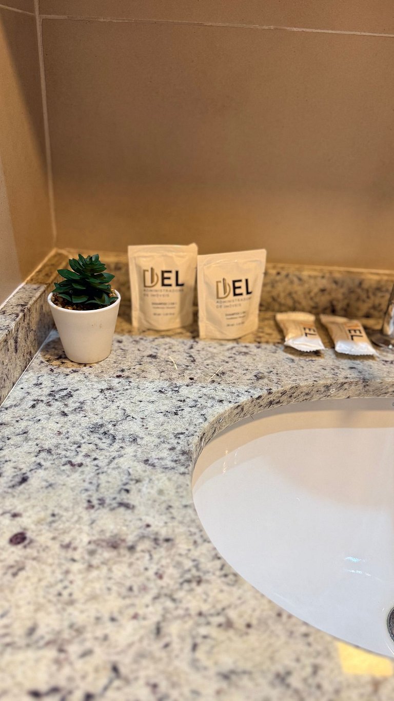 Hermoso y Moderno Estudio con Vista al Mar - CL615