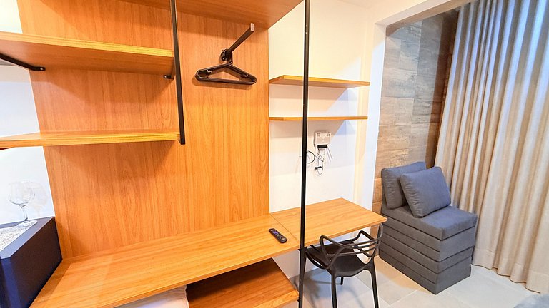 Is a modern and cozy space - CL303/04