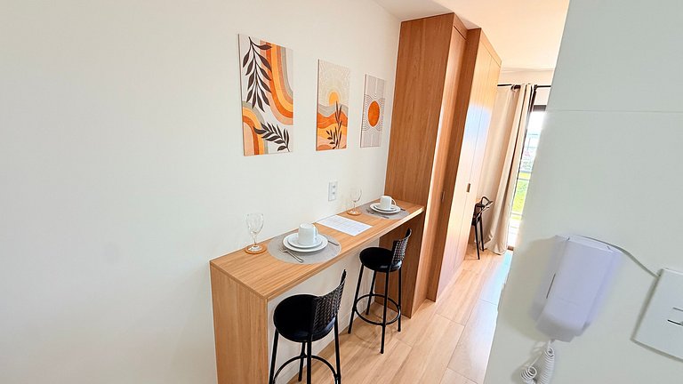 Studio moderno e confortável com vista mar - CL409