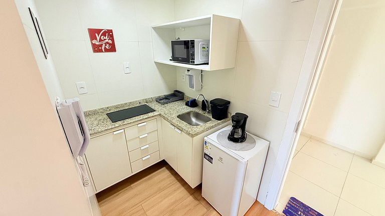 Studio moderno e confortável com vista mar - CL409